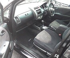 Honda fit, Automatic 1.5.L.Petrol. 120 000 miles. NCT 03/20. TAX 04/19. - Image 10/10