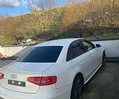 2013 AUDI A4 SLINE BLACK EDITION (DAMAGED) - Image 5/8