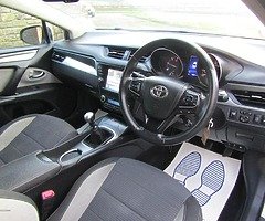 2017 Toyota Avensis