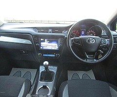 2017 Toyota Avensis - Image 5/10