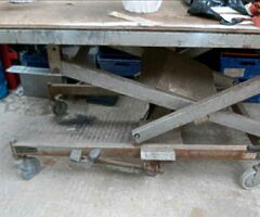 Motorbike lift work bench.