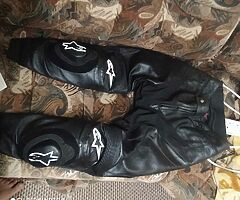 Alpinestars two piece suit - Image 3/6