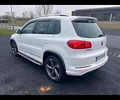 VOLKSWAGEN TIGUAN R LINE FINANCE AVAILABLE