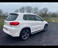 VOLKSWAGEN TIGUAN R LINE FINANCE AVAILABLE - Image 5/7