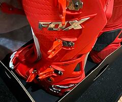 Fox Instint Motocross boots