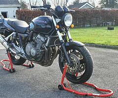Honda CB400