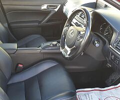 2017 LEXUS CT200H EXECUTIVE EDITION HYBRID AUTOMATIC. 
ONLY 14,000 MILES ⭐⭐⭐⭐⭐ - Image 6/6