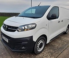 ❗2020 VIVARO❗£13,995 NO VAT❗