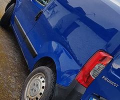 142 Peugeot bipper 1.2 s.hdi - Image 5/6