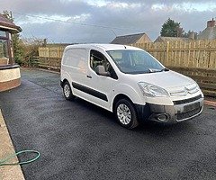We want your old vehicle - Image 3/4