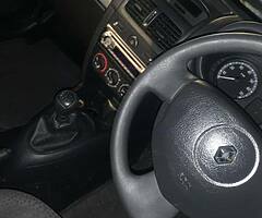2006 Renault Clio