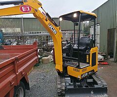 Jcb digger for hire - Image 5/7
