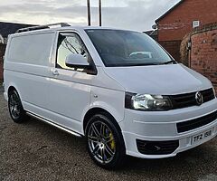 2014 Volkswagen Transporter - Image 8/10