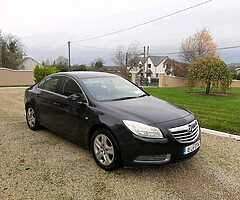 2010 insignia