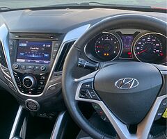 2013 Hyundai Veloster - Image 6/8