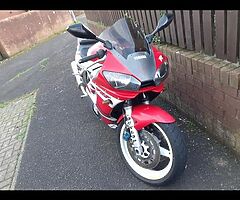 2000 Yamaha YZF-R
