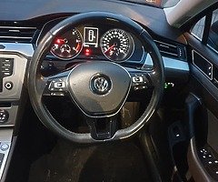 Passat 2.0 disel manual business edition 2016 - Image 4/5