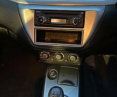 2006 Mitsubishi Lancer - Image 5/7