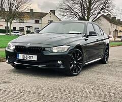 BMW 320 d Shadow line factory facelift model low mileage - Image 3/6