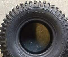 Quad tyres