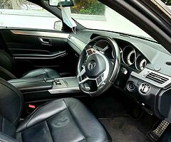 2015 Mercedes-Benz E 220 - Image 3/10
