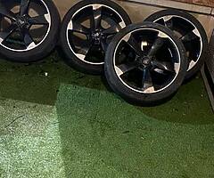 Set of 18inch ttrs wheels