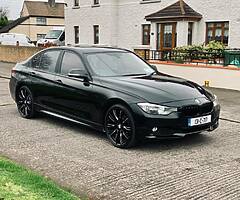 BMW 131 320 D shadow line sport