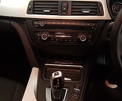 Bmw f30 Automatic - Image 9/10