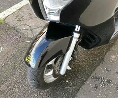 2010 honda fes125s-wing - Image 3/6