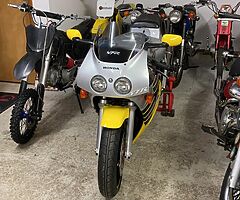 Honda vfr400 nc30