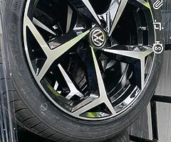 Looking for set of alloys for Volkswagen Golf