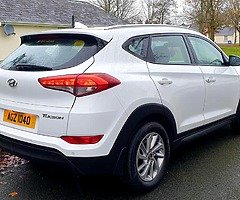 2015 TUCSON SE NAV 1.7 MINT - Image 5/6