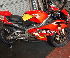 08 rs aprilia motorbike