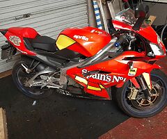 08 rs aprilia motorbike - Image 3/6