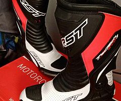 RST boots