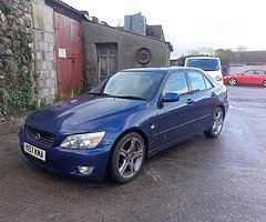 Lexus is200 - Image 4/4
