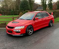 2004 mitsubishi 8 50’000 miles - Image 5/10