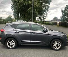 161 Hyundai Tucson 2.0 Diesel 4WD, Executive