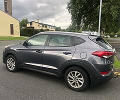 161 Hyundai Tucson 2.0 Diesel 4WD, Executive - Image 5/10