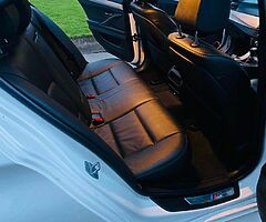 Bmw 520d. Manual . M SPORT - Image 4/6