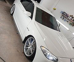 2011 f10 2.0  mint!