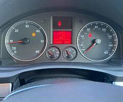 2005 Volkswagen Golf - Image 4/5