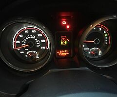 2016 Mitsubishi Shogun - Image 5/6