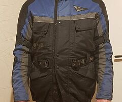 bkkers jacket