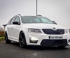 Skoda Octavia VRS TDI DSG WAGON - Image 3/9