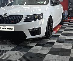Skoda Octavia VRS TDI DSG WAGON - Image 7/9