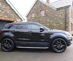 2016 Land Rover Range Rover Evoque - Image 3/9