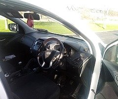 2013 Hyundai lx35 - Image 3/4