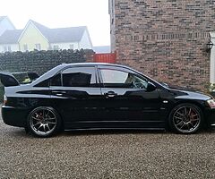 2005 Mitsubishi Evo - Image 4/5
