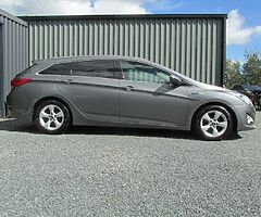 hyundai i10 i20 i30 i40 breaking